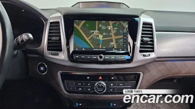 KG_Mobility_Ssangyong Rexton All Rexton Дизель 2.2 4WD — Фото автомобиля 15