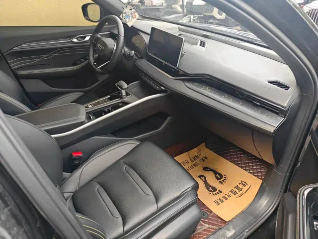 Geely Xingrui — Фото автомобиля 15