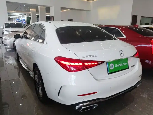 Mercedes-Benz C-Class — Фото автомобиля 4