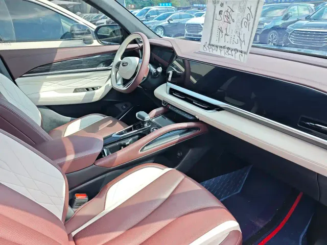 Geely Xingyue L — Фото автомобиля 12