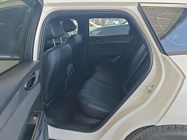 BYD Seal 06 DM-i Touring — Фото автомобиля 12