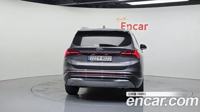 Hyundai Santafe — Фото автомобиля 4