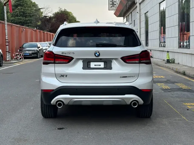 BMW X1 — Фото автомобиля 5