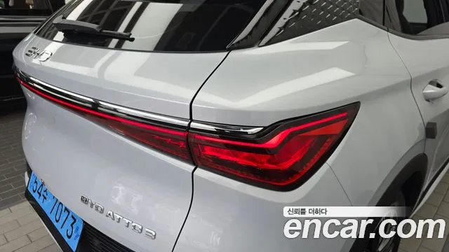 BYD Atto 3 — Фото автомобиля 8
