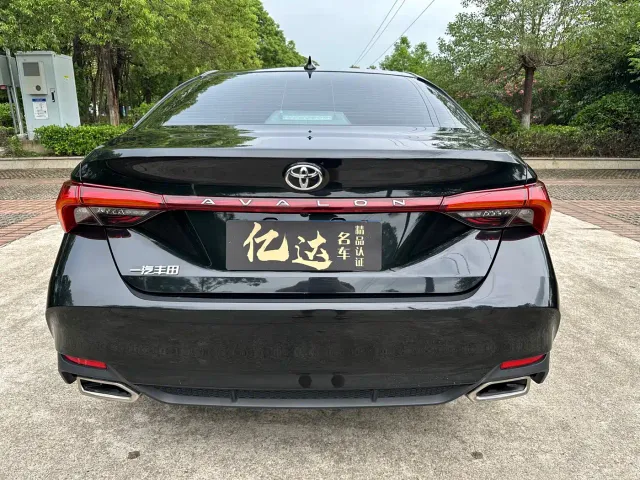 Toyota Avalon — Фото автомобиля 17