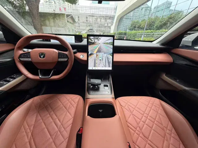 Changan Eado — Фото автомобиля 10