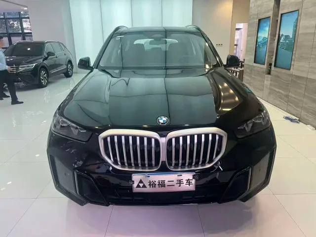 BMW X5 — Фото автомобиля 2
