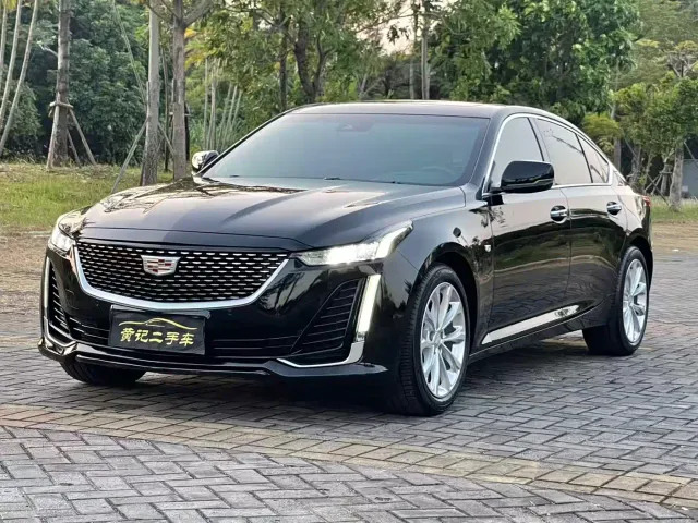 Фотография автомобиля — Cadillac CT5