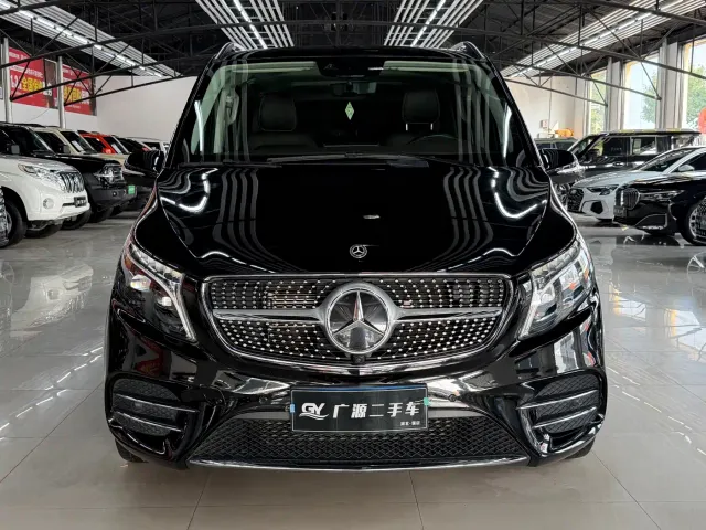 Mercedes-Benz V-Class — Фото автомобиля 2