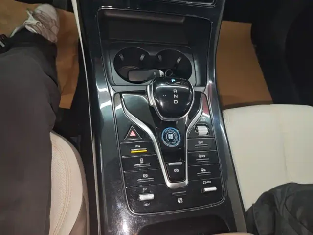 BYD Qin PLUS — Фото автомобиля 13
