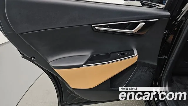 Kia EV6 — Фото автомобиля 14
