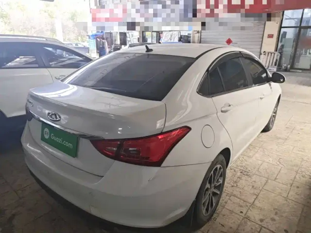 Chery Arrizo 5 — Фото автомобиля 6