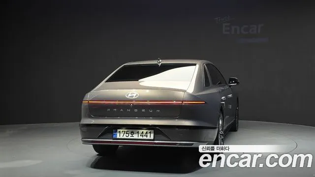 Hyundai Grandeur GN7 — Фото автомобиля 4