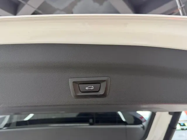 BMW X1 — Фото автомобиля 13
