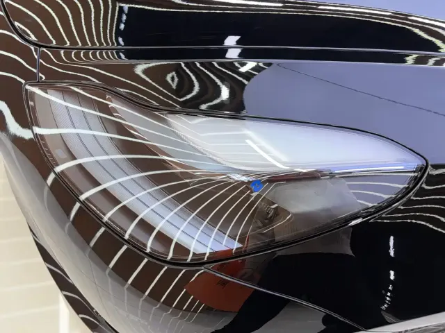 Tesla Model 3 — Фото автомобиля 9