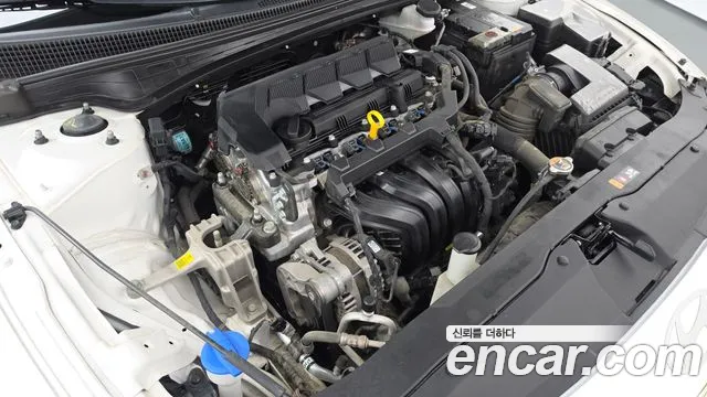 Hyundai Avante CN7 — Фото автомобиля 9