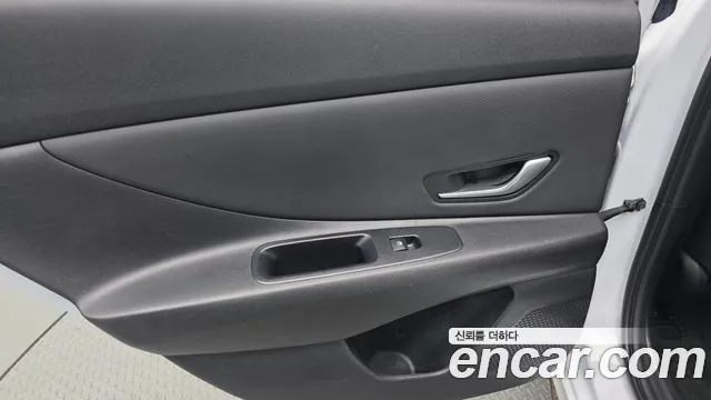 Hyundai Avante — Фото автомобиля 14