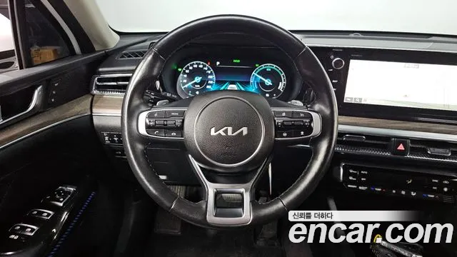 Kia K5 Signature — Фото автомобиля 13
