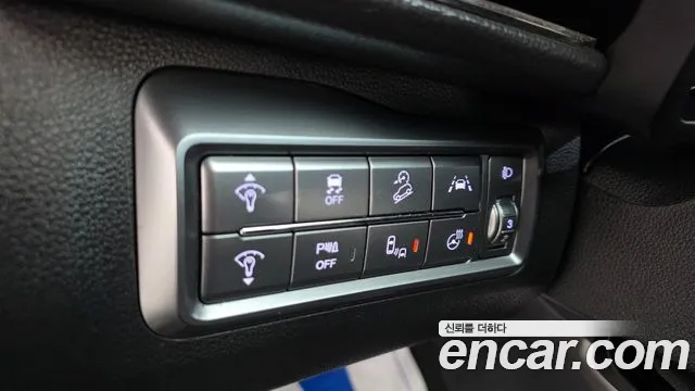 KG_Mobility_Ssangyong TIBOLI Tivoli Air 1.5 Upbeat 2WD — Фото автомобиля 17