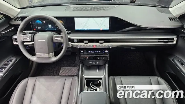 Hyundai Grandeur Grandeur (GN7) 2.5 Бензин 2WD — Фото автомобиля 7