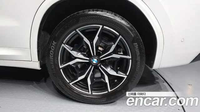BMW X3 xDrive 20i M Sport — Фото автомобиля 5
