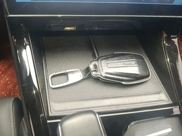 Geely Boyue — Фото автомобиля 8