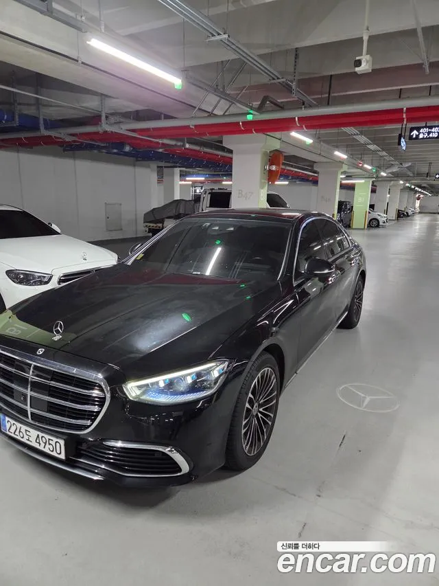 Фотография автомобиля — Mercedes-Benz S-Class W223