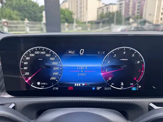 Mercedes-Benz A-Class — Фото автомобиля 5