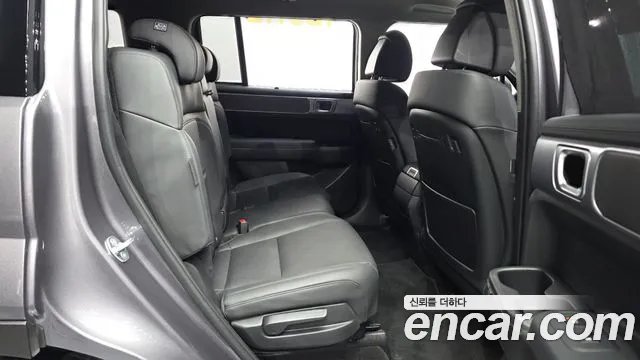 Hyundai Santafe Santa Fe (MX5) Бензин 2.5T 2WD — Фото автомобиля 11