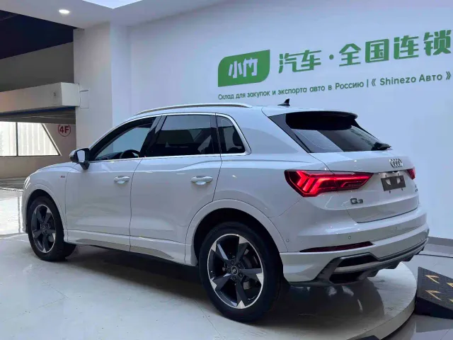 Audi Q3 — Фото автомобиля 4