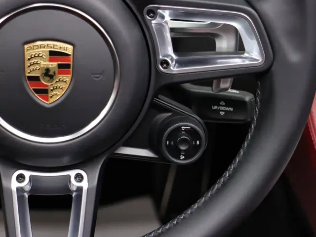 Porsche 718 — Фото автомобиля 15