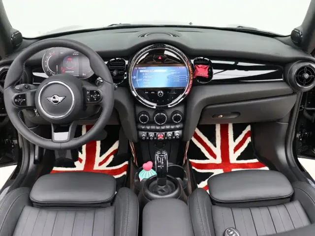 MINI Hatch — Фото автомобиля 10