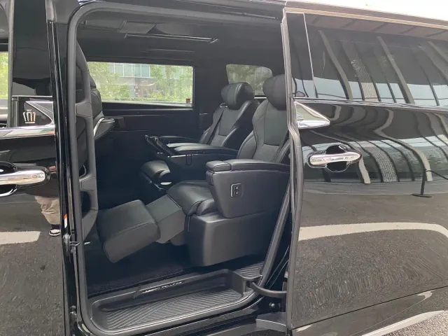 Toyota Vellfire — Фото автомобиля 17