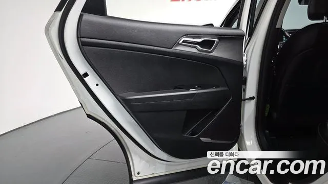 Kia Sportage Sportage 5-е поколение Дизель 2.0 2WD — Фото автомобиля 21