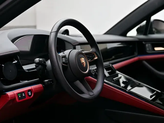 Porsche Panamera — Фото автомобиля 5