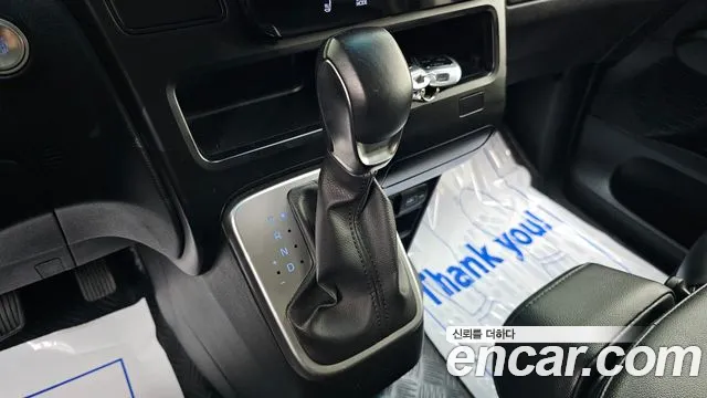 Hyundai Staria Staria Tourer 11 мест — Фото автомобиля 9