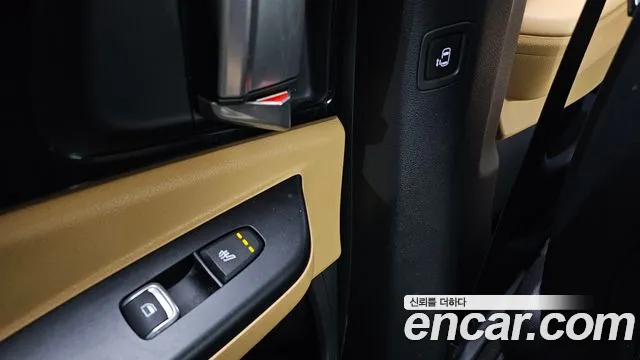 Kia Canival Carnival 4 поколение 9 мест Prestige — Фото автомобиля 19