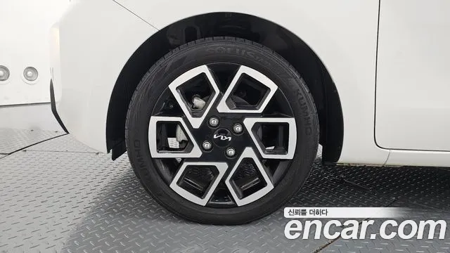 Kia RAY Новый Kia Ray Signature — Фото автомобиля 2