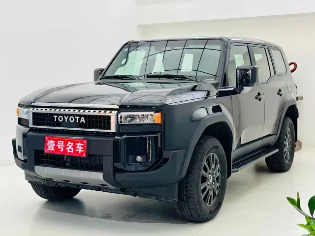 Фотография автомобиля — Toyota Prado