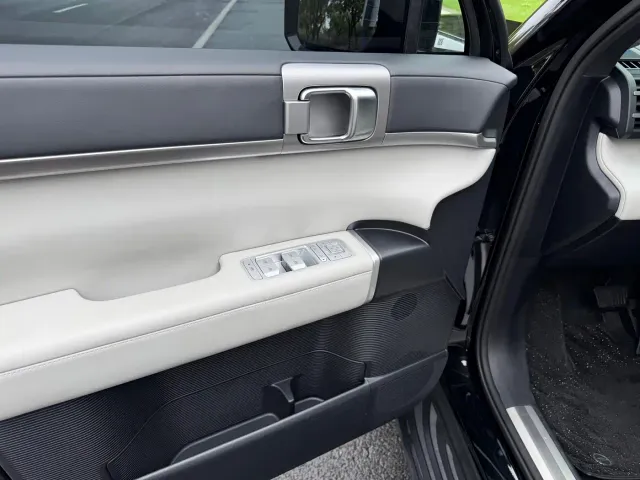 BYD FangChengBao Titanium 7 — Фото автомобиля 11