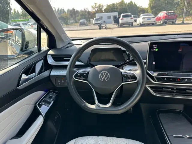 Volkswagen ID.6 X — Фото автомобиля 20