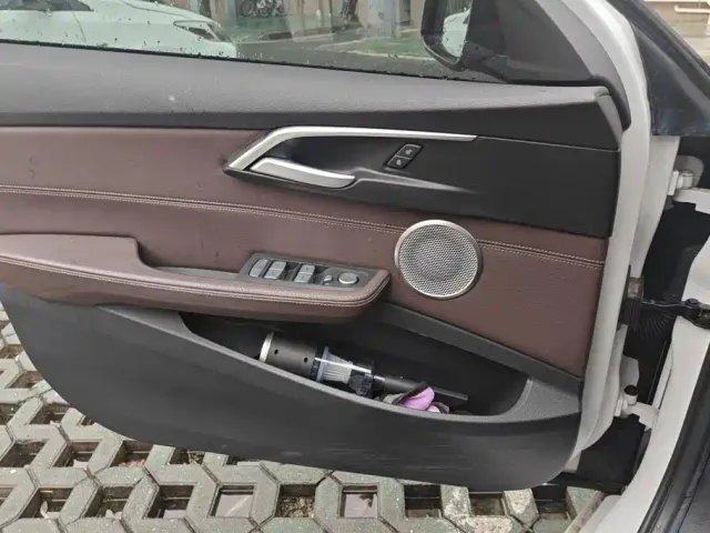 BMW 1 Series — Фото автомобиля 7