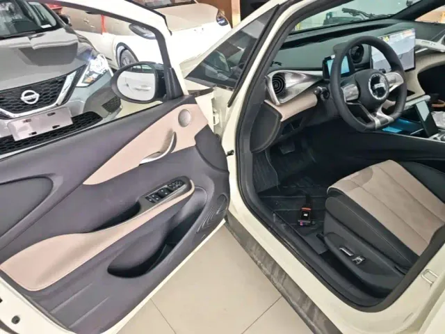 BYD Dolphin — Фото автомобиля 15