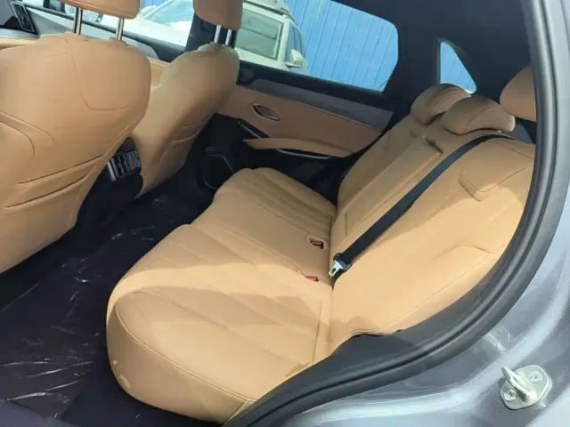 BYD Song L DM-i — Фото автомобиля 16
