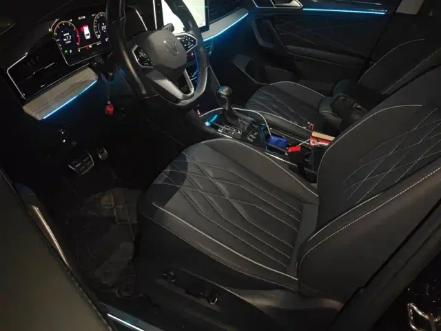 Volkswagen Tiguan L — Фото автомобиля 9