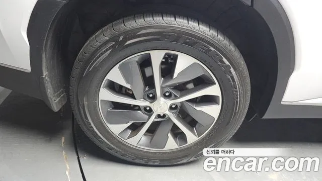Hyundai Palisade Palisade Дизель 2.2 2WD — Фото автомобиля 5