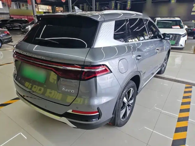 BYD Song Pro — Фото автомобиля 6