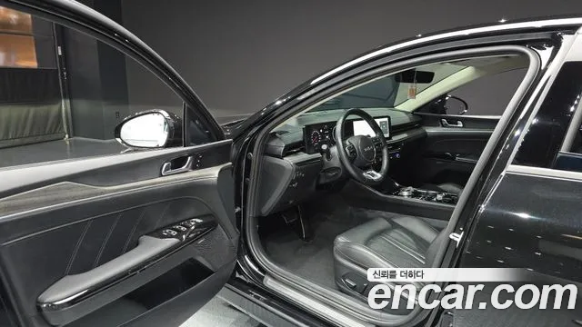 Kia K5 Signature — Фото автомобиля 9