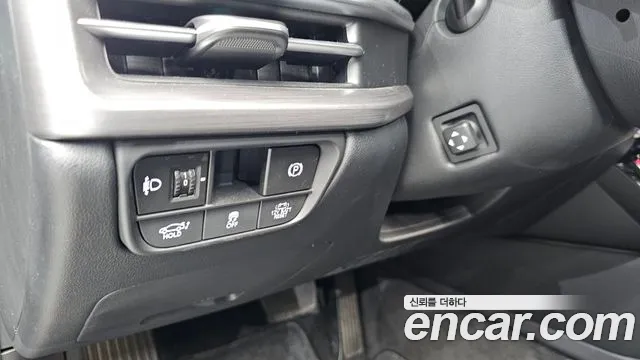 Hyundai Grandeur GN7 — Фото автомобиля 19