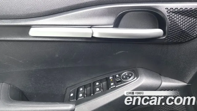 Kia Seltos Новый Seltos Бензин 2.0 2WD — Фото автомобиля 26